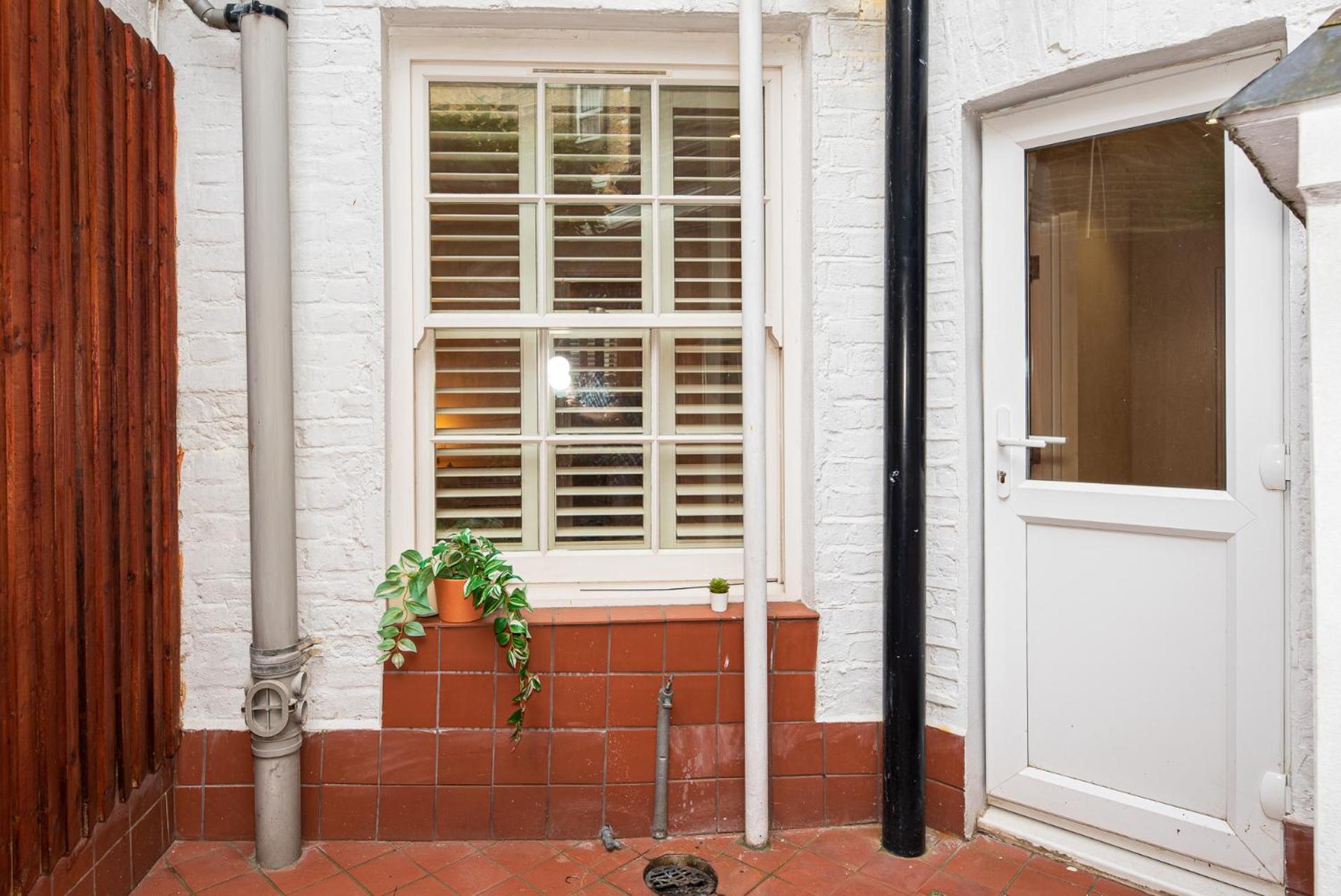 3 Bedroom Apartment With Private Terrace In Pimlico, Westminster, Victoria Лондон Екстериор снимка