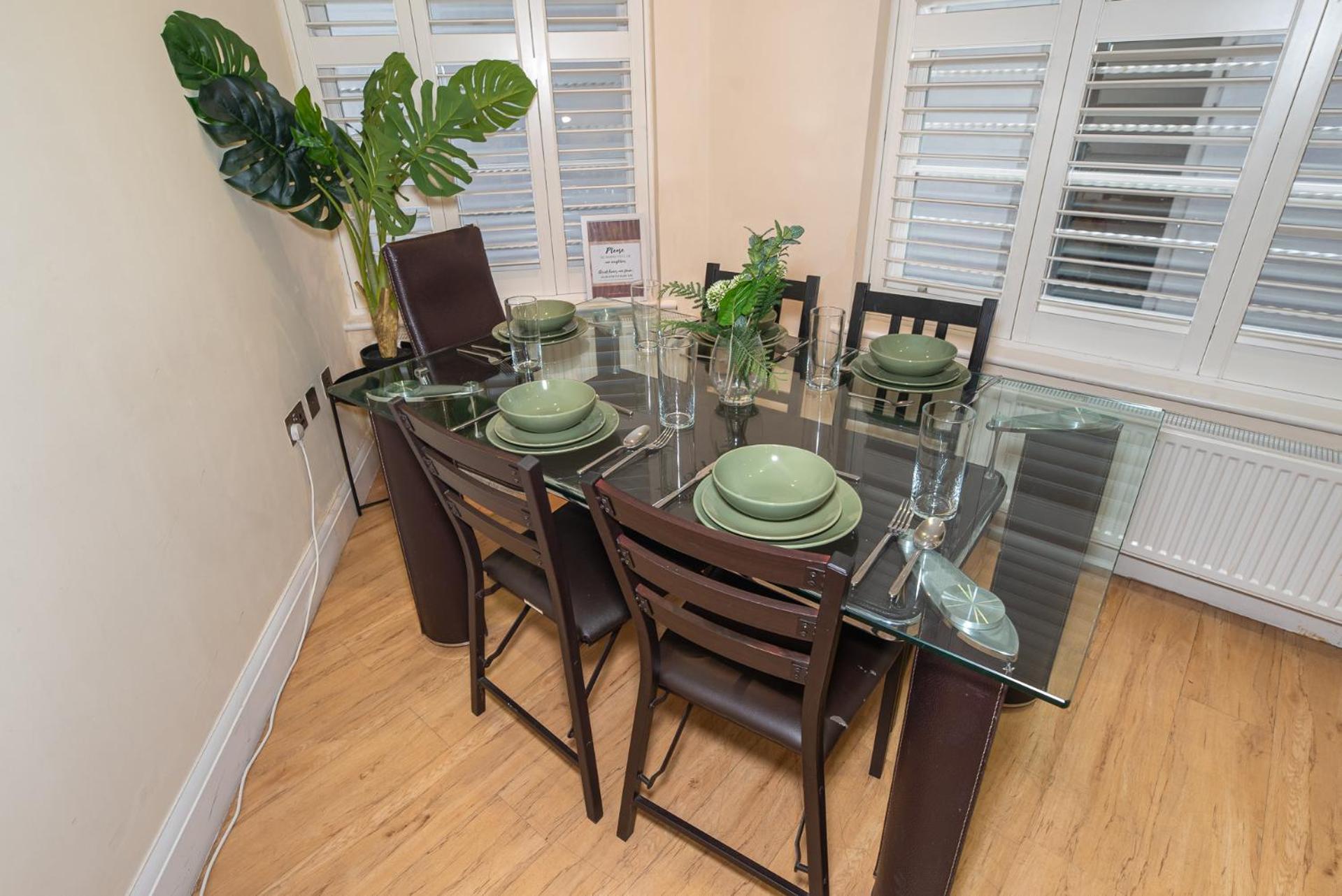 3 Bedroom Apartment With Private Terrace In Pimlico, Westminster, Victoria Лондон Екстериор снимка