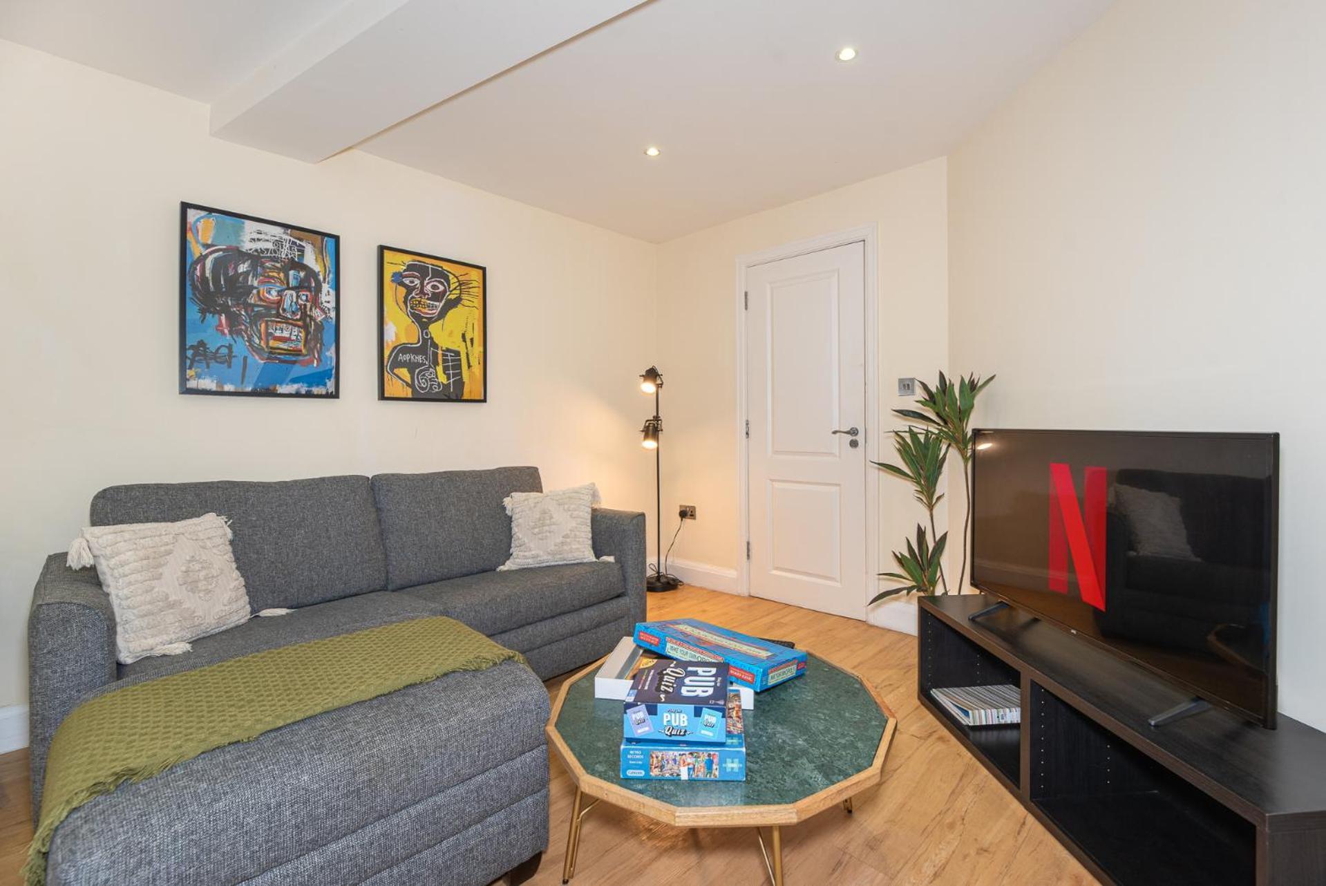 3 Bedroom Apartment With Private Terrace In Pimlico, Westminster, Victoria Лондон Екстериор снимка