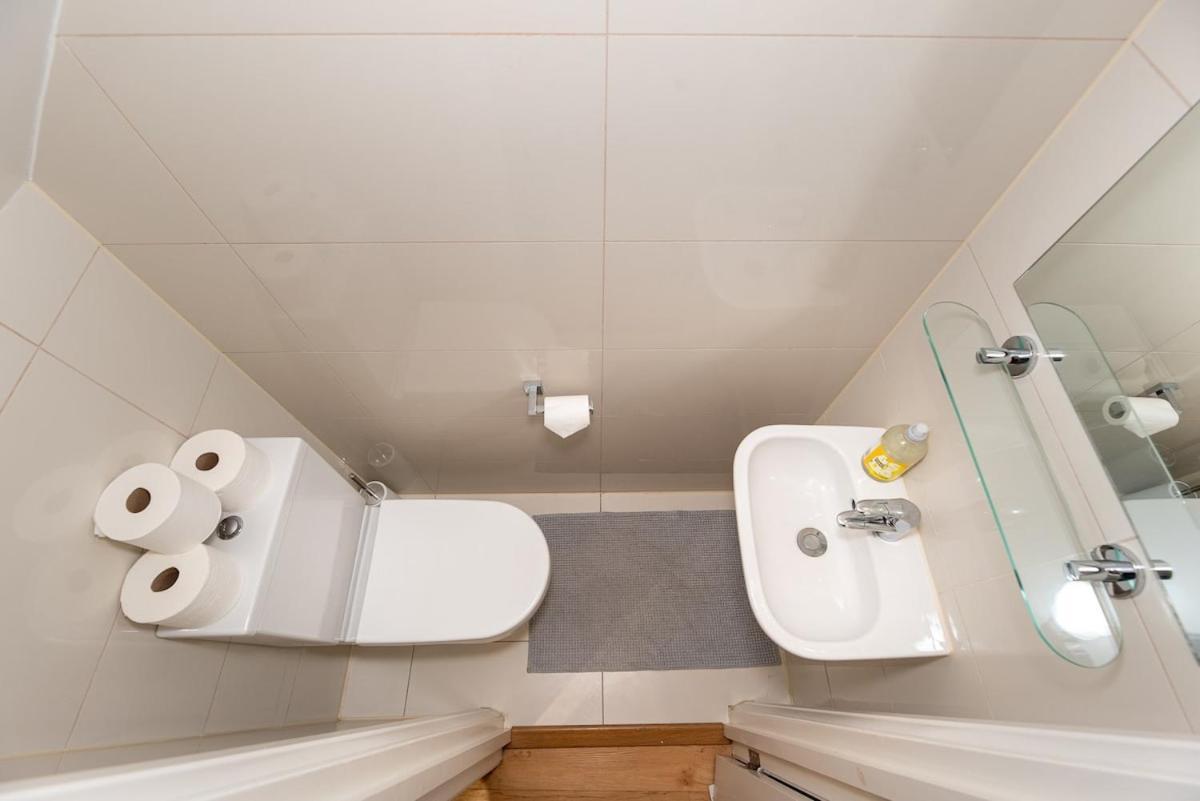 3 Bedroom Apartment With Private Terrace In Pimlico, Westminster, Victoria Лондон Екстериор снимка