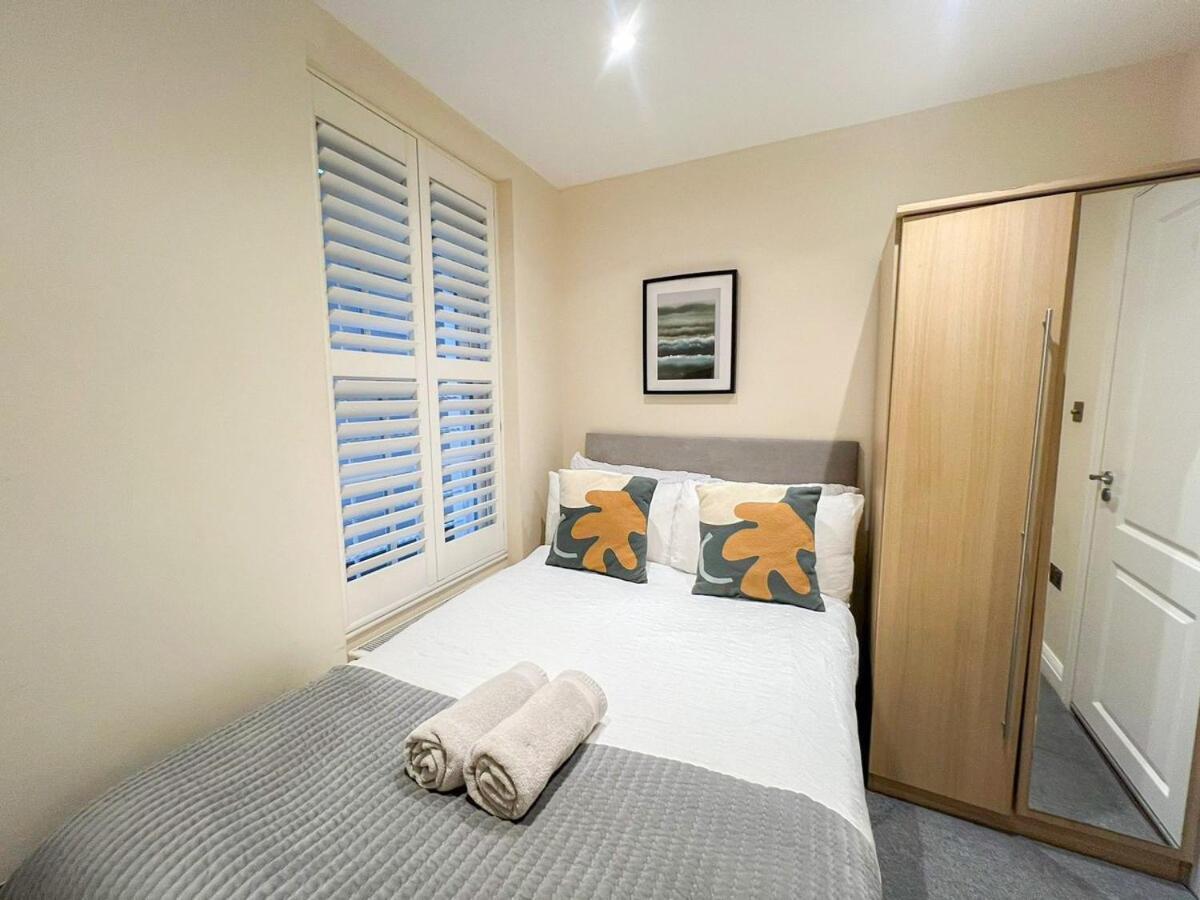 3 Bedroom Apartment With Private Terrace In Pimlico, Westminster, Victoria Лондон Екстериор снимка